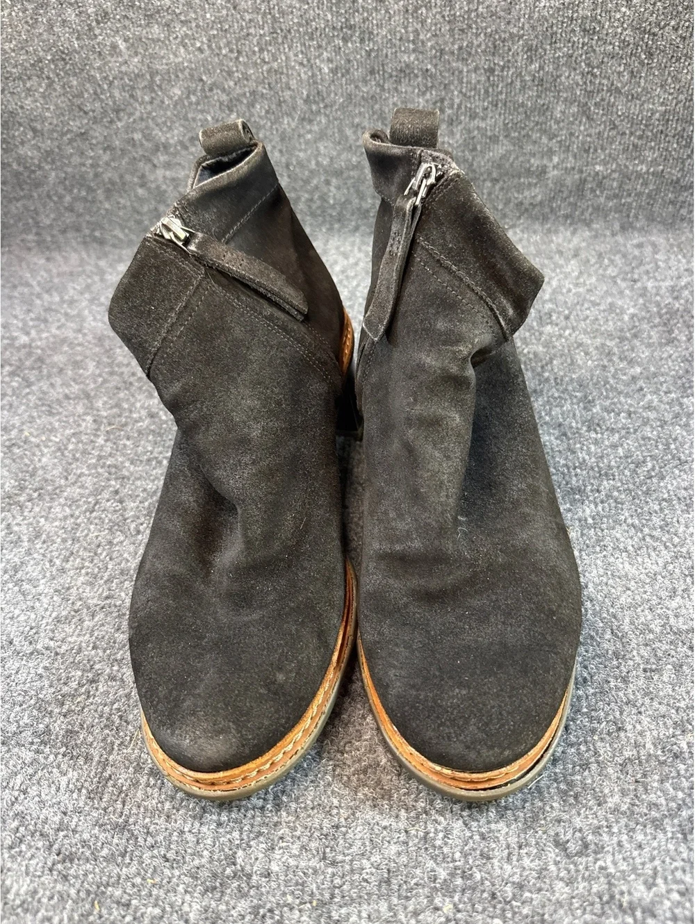 Clarks Women’s Black Suede Ankle Boots Size 9.5 M Side Zip Block Heel Booties